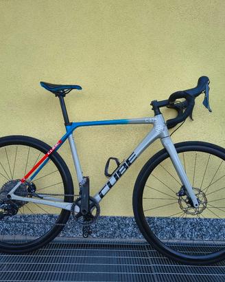 Bici Gravel Strada Ciclocross Cube 28"