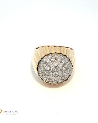 Anello oro giallo con Cupola pavé di diamanti