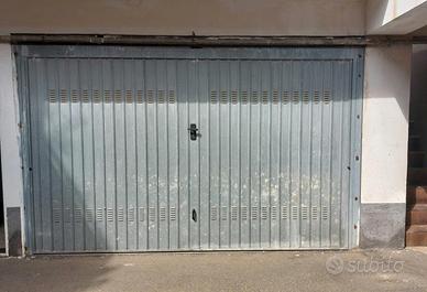 Garage 20 mq circa in residence zona magistrale