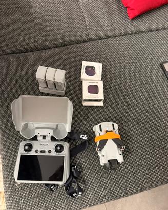 Dji mini 3 pro con contrller rc