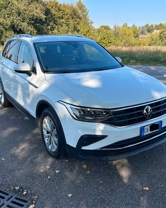 VOLKSWAGEN TIGUAN 2.0 TDI 150 CV SCR DSG LIFE