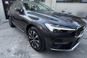 Volvo XC 60 XC60 B4 (d) automatico Plus Dark