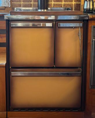 Cucina economica a legna