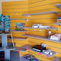 Scaffalatura espositiva per negozio