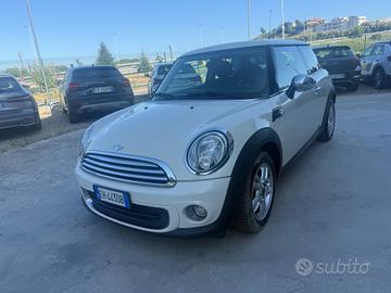 Mini 1.6 16V One (55kW)