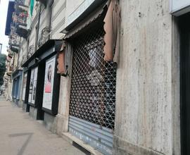 NEGOZIO A TORINO