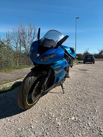 Kawasaki zx6r