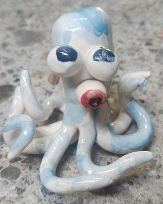 Vecchio polpo in ceramica