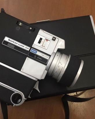 Cinepresa Sankio Super 8 CM600 con custodia vintag