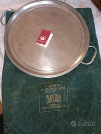 vassoio in peltro D 32 cm