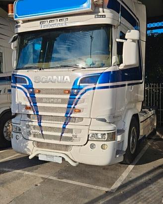 TRATTORE STRADALE SCANIA R580