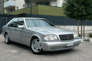 Mercedes-Benz W140