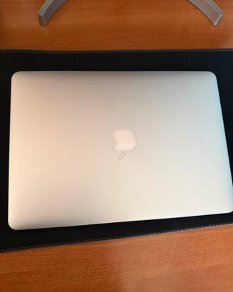 MacBook Air A1466 13” 2017