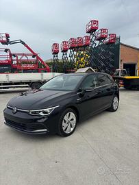 VOLKSWAGEN Golf 1.5 eTSI 130 CV EVO ACT DSG Styl