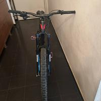 Bici Devinci troy