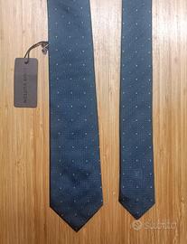 cravatta del prestigioso marchio Louis Vuitton 