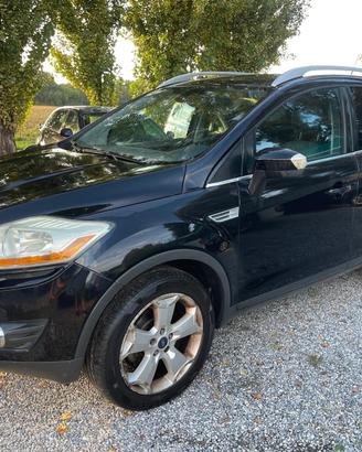 Ford Kuga Kuga+ 2.0 TDCi 136 CV 4WD DPF