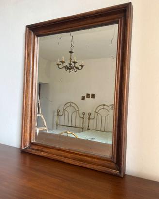 SPECCHIO D’EPOCA CON CORNICE IN LEGNO SCURITO