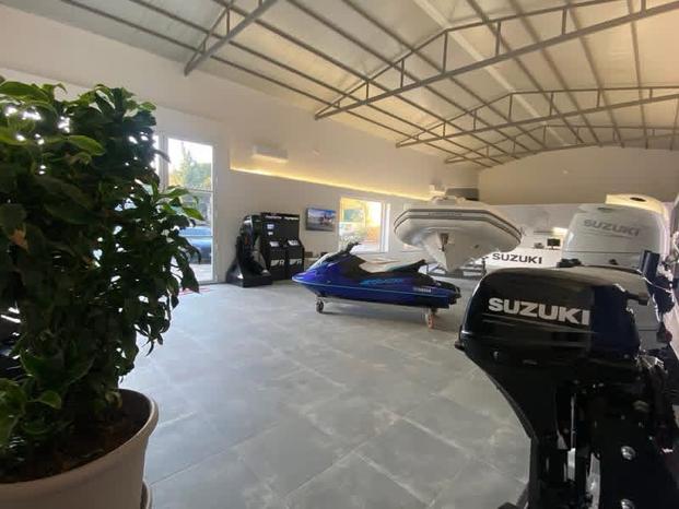 XMARINE SRL - Palermo | Subito