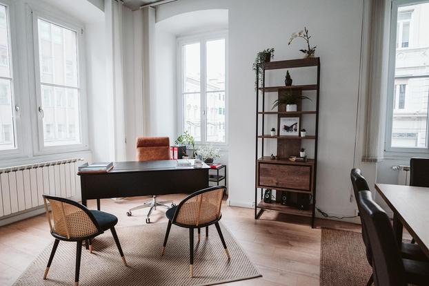 Rizza Immobiliare del dott. Mathias Carabellese - Trieste | Subito