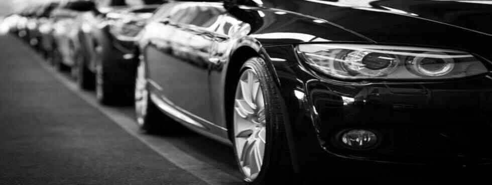 ARENA MOTORS