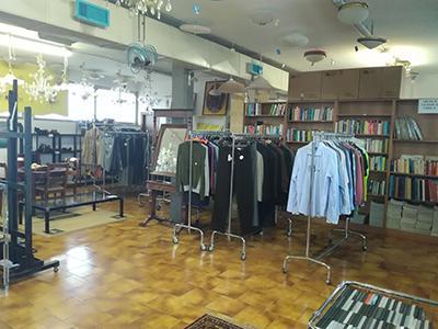 MONDO DELL'USATO  VINTAGE E NUOVO - Martellago | Subito