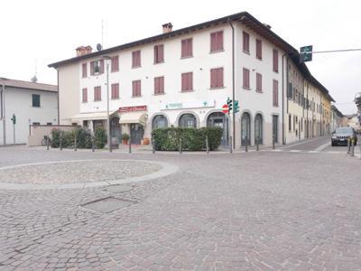 TECNOCASA - AGENZIA IMMOBILIARE URAGO D'OGLIO SNC - Rudiano | Subito