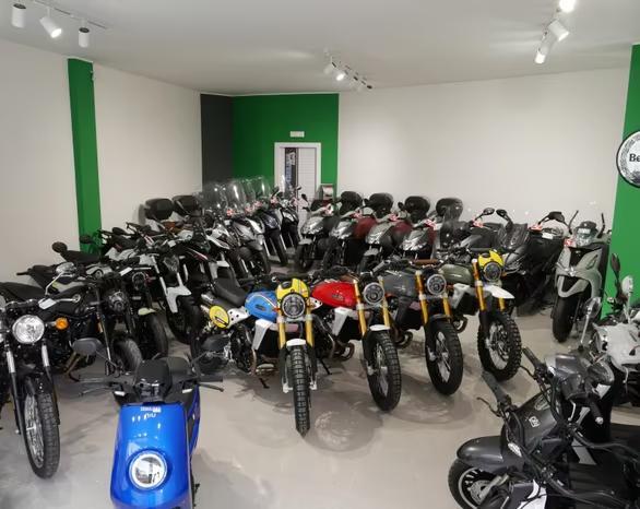 NICOLETTI MOTO - Caltanissetta | Subito