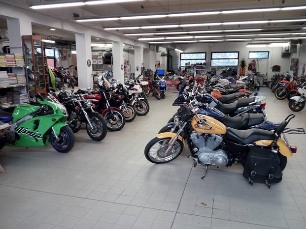 HOUSE OF BIKERS - Bastiglia - Il progetto prevede la vendita di motoci - Subito