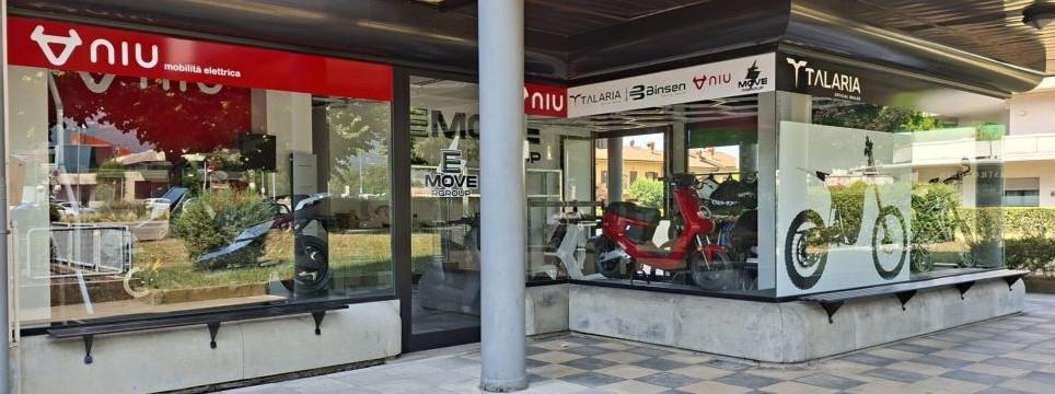 R GROUP SRL