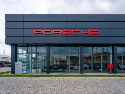Centro Assistenza Porsche Livorno - Livorno | Subito
