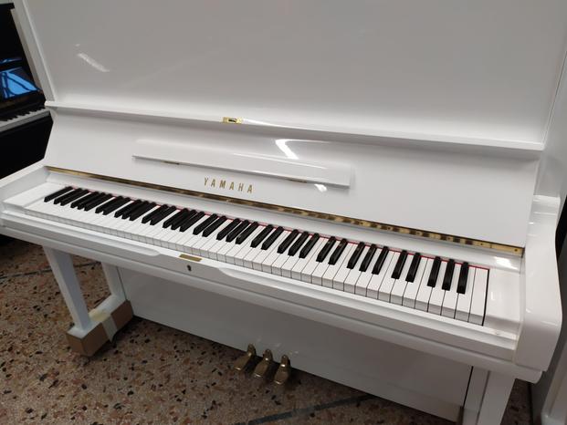 Negozio di pianoforti acustici e silent yamaha - Paderno Franciacorta | Subito