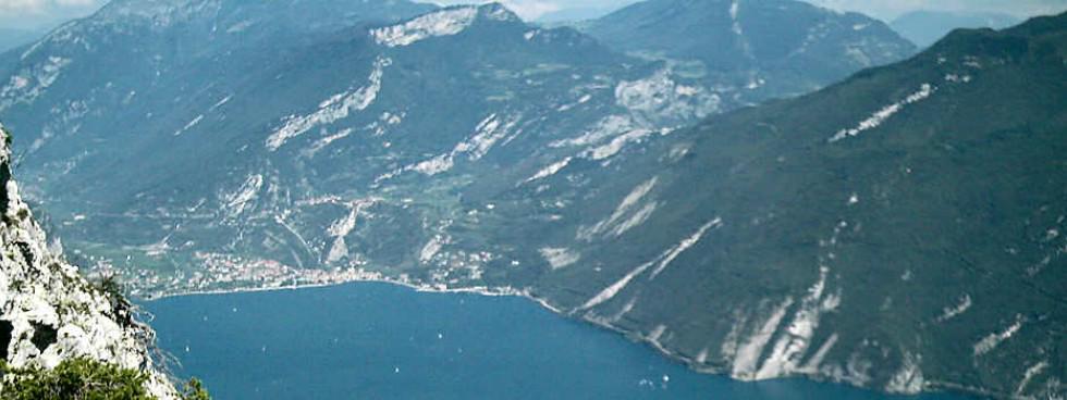 Agenzia Immobiliare Benaco snc di Bertazzi G. & C.