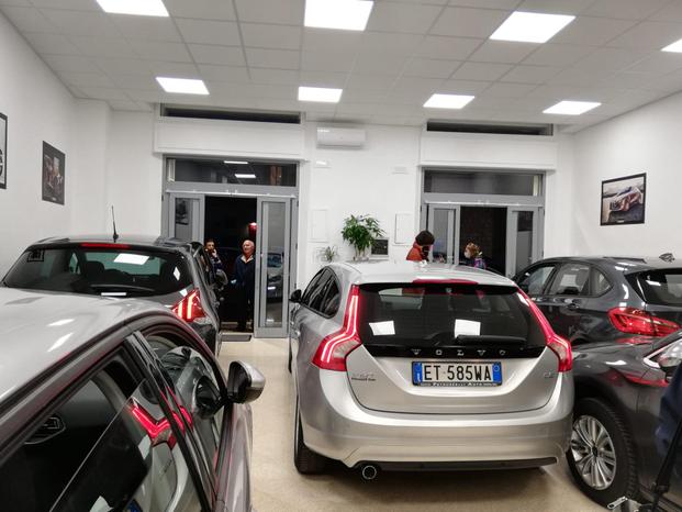 PETRUZZELLI AUTO di PETRUZZELLI COSIMO - Molfetta | Subito