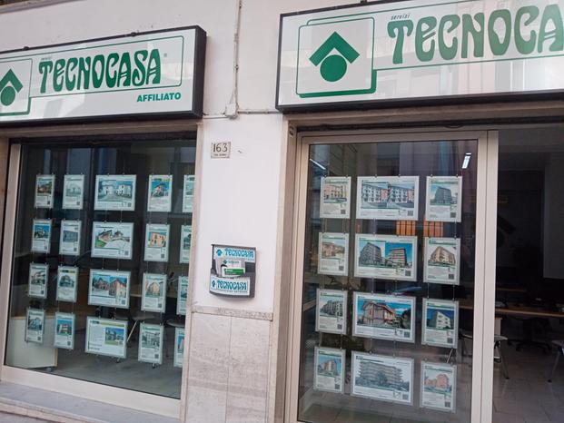 TECNOCASA - STUDIO ROMA SRL - Atripalda | Subito