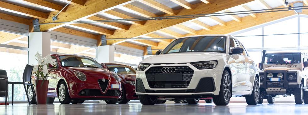 FLJ AUTO SRL