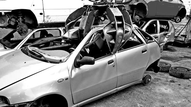 Ceruti Luigi autodemolizione - Novedrate | Subito