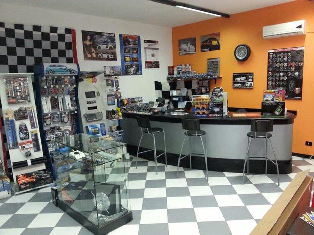TUNER PLANET Shop - Lesmo | Subito