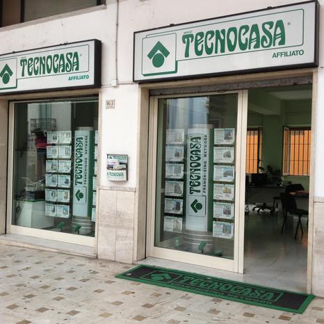 TECNOCASA - STUDIO ROMA SRL - Atripalda | Subito