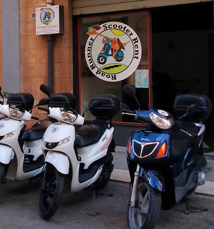 ROAD RUNNER SCOOTER RENT - Ostuni | Subito