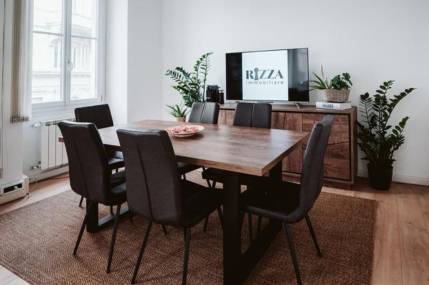 Rizza Immobiliare del dott. Mathias Carabellese - Trieste | Subito