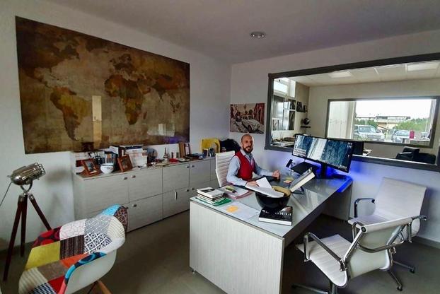 cappabusiness srl  "KB LUXURY" - Milano | Subito