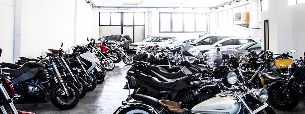 AKMOTORS S.R.L.
