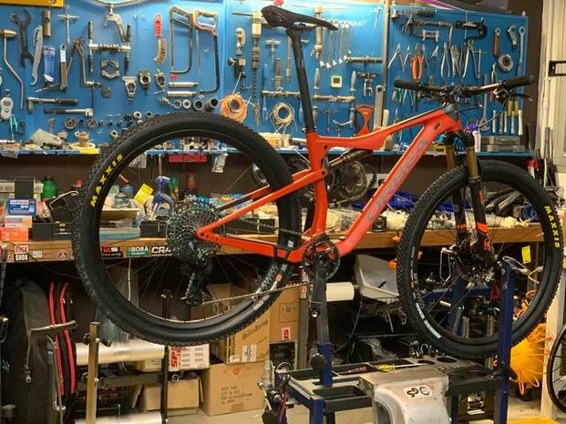 America Sport  - Cicli Assistenza Accessori - Casalecchio di Reno | Subito