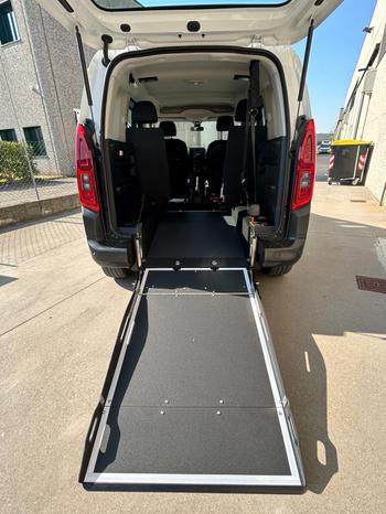 OLMEDO USATI TRASPORTO DISABILI - Bibbiano | Subito