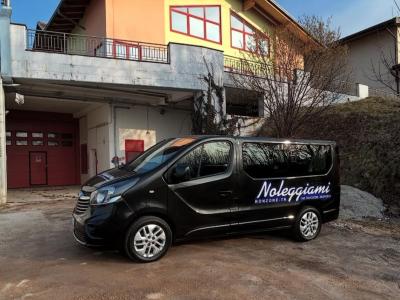 RACE CAR GARAGE - Ronzone | Subito