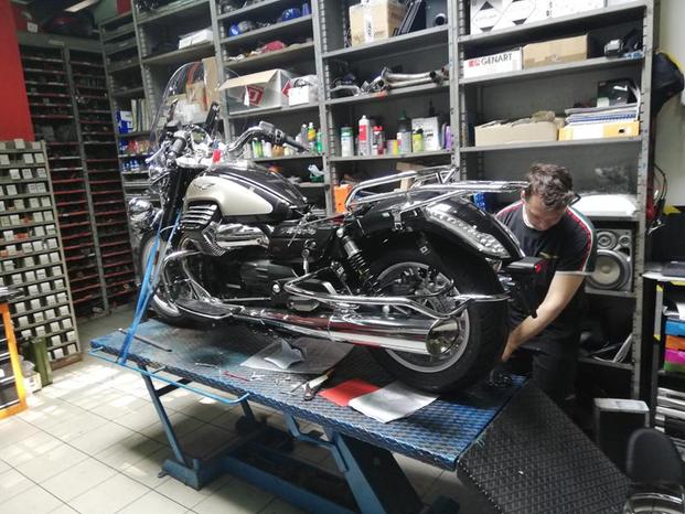AMI - Moto Guzzi Roma - Roma | Subito