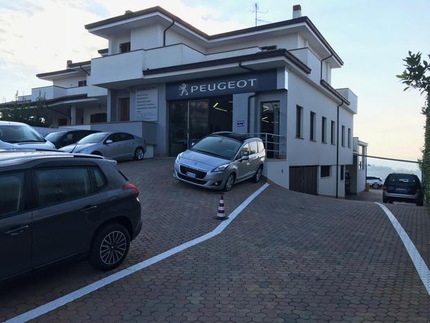 GERMONDANI SRL - Montegranaro | Subito