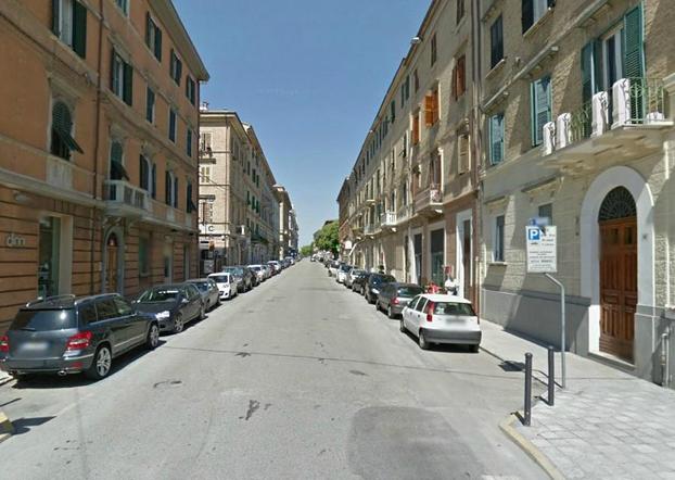 Piazza House - Ancona | Subito