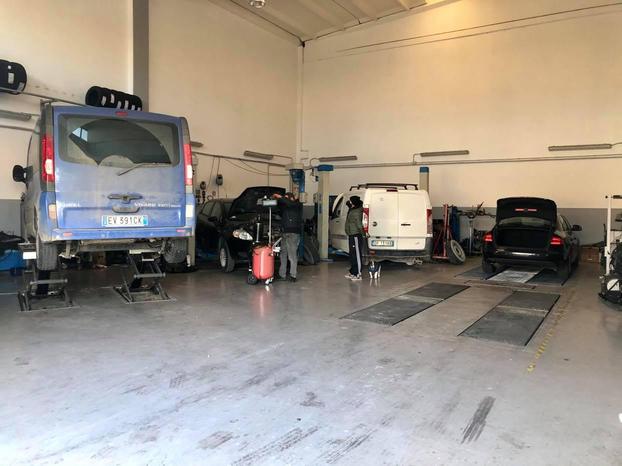 V.e.g. car services srl - Brindisi | Subito